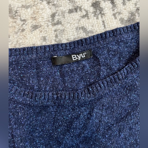 B.YU Sweater in navy Blue - Picture 3 of 4